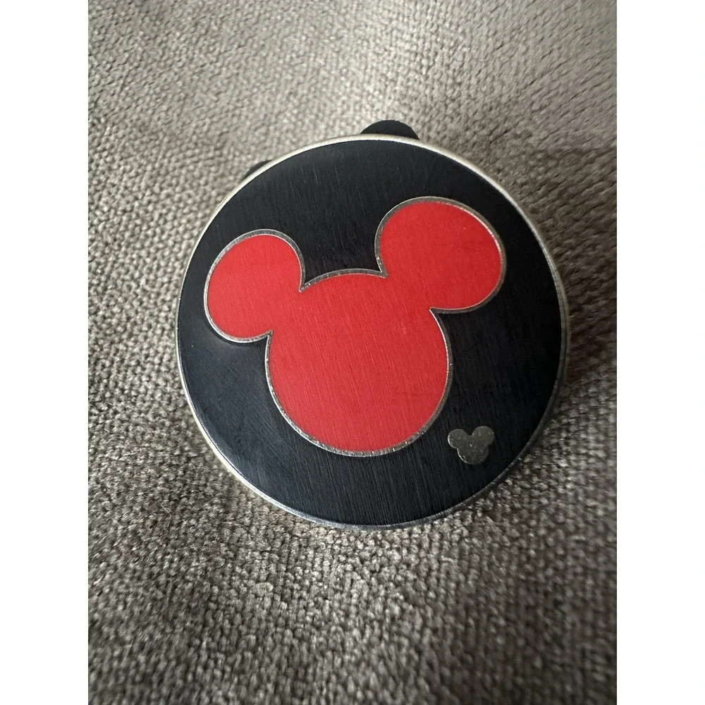Disney Hidden Mickey Pin 2013 Red Mickey‎ Icon Black Circle Authentic